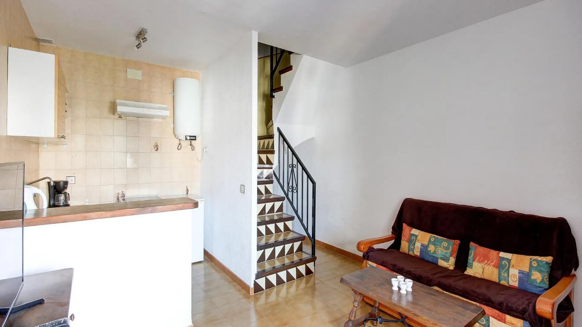 Nice Apartment Near Sand Beach Montjoi