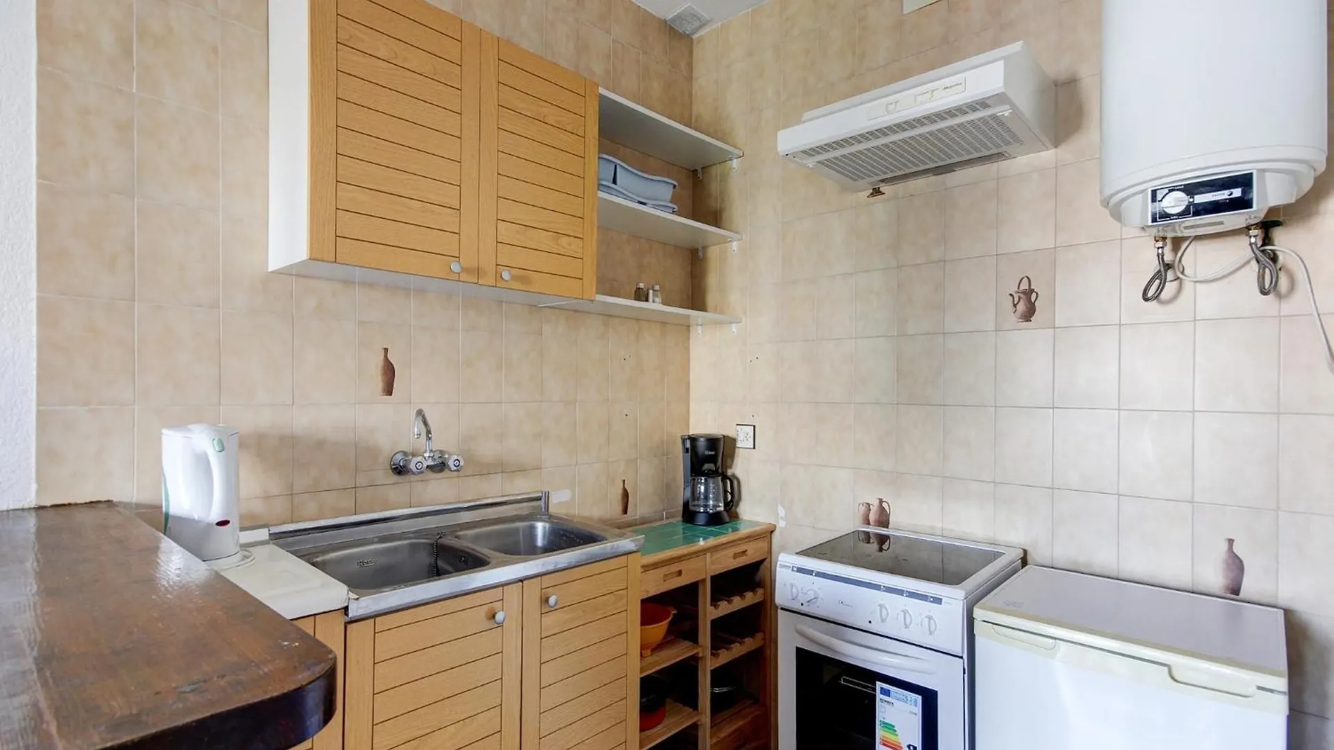Nice Apartment Near Sand Beach Montjoi