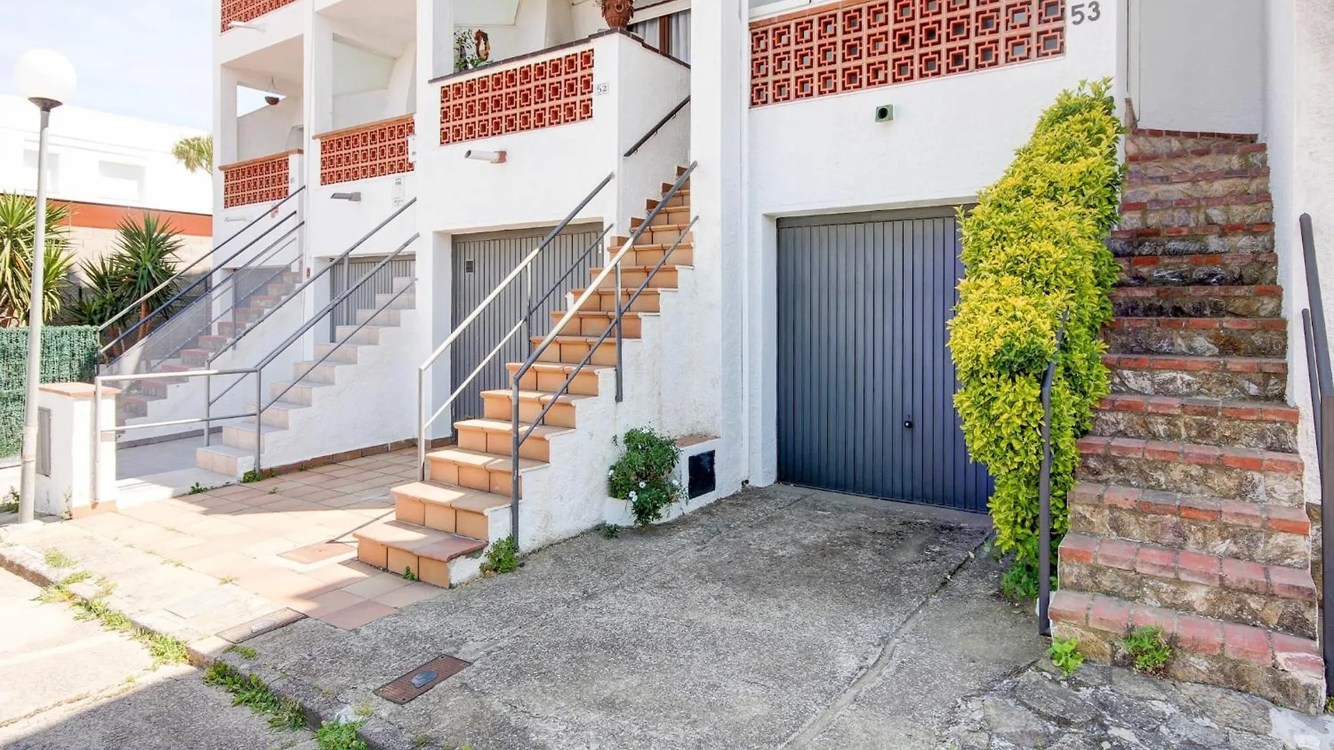 Nice Apartment Near Sand Beach Montjoi
